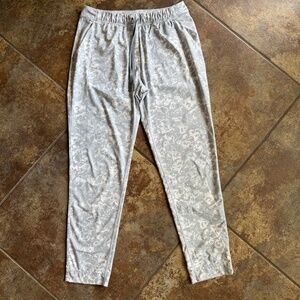 Lulelemon Jet Crop Slim pants